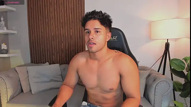 liam collins21 online show from September 9, 11:42 am