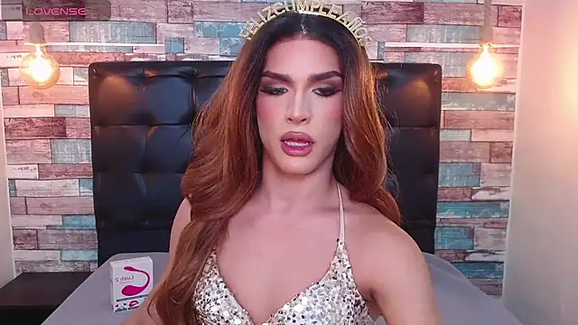 Snapshot of Mike_Nourr chatting on October 23, 2:26 am Mike Nourr online show from October 23, 2:26 am