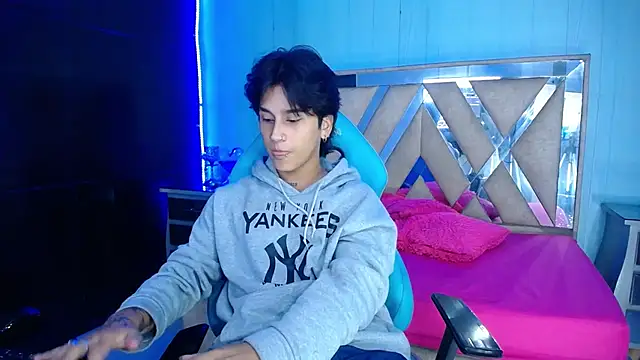 alex 477 online show from January 12, 11:36 am