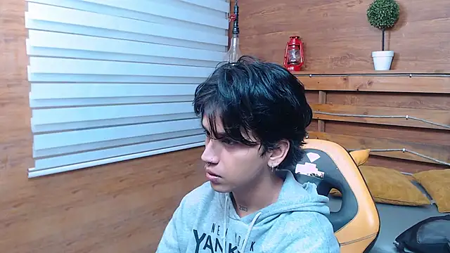 alex 477 online show from January 14, 11:37 am