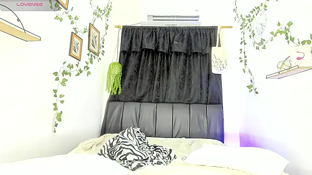 Alex BigDickkk online show from September 25, 11:13 pm