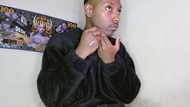Snapshot of king__Black chatting on September 27, 11:41 am king  Black online show from September 27, 11:41 am