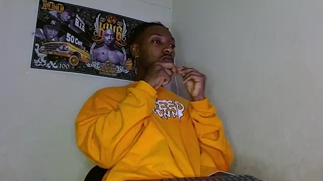 Snapshot of king__Black chatting on September 19, 9:31 am king  Black online show from September 19, 9:31 am