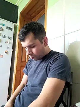 hornny1995 online show from February 5, 1:33 pm