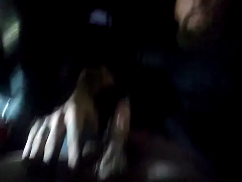 Snapshot of Crackkers chatting on January 19, 1:32 am Crackkers online show from January 19, 1:32 am