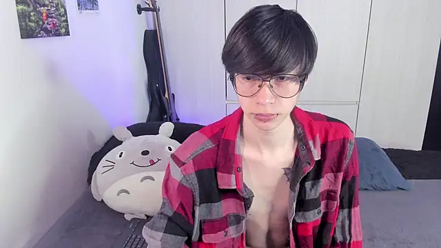 Aventure Twinks online show from February 5, 6:15 pm