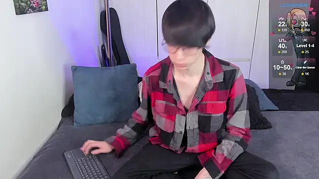 Aventure Twinks online show from January 5, 6:02 am