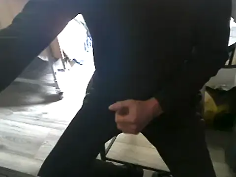 hornyman18cm39 online show from March 11, 1:07 pm