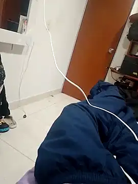 caletorr online show from October 18, 6:46 pm