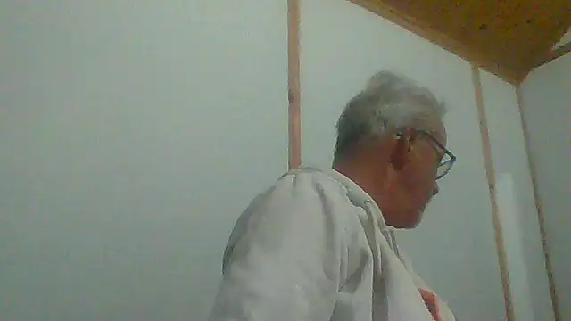 tuggy59 online show from September 30, 6:40 am