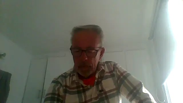 tuggy59 online show from September 18, 3:03 pm