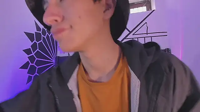 DereckCooperr online show from February 11, 9:25 pm