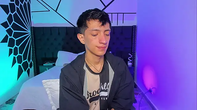 DereckCooperr online show from March 14, 11:09 pm