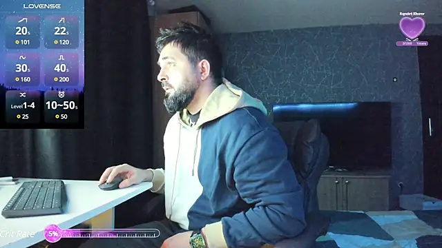 Snapshot of Eduu2322 chatting on December 23, 11:28 pm Eduu2322 online show from December 23, 11:28 pm