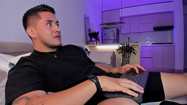 Snapshot of Chriskyle_ chatting on March 14, 4:54 am Chriskyle  online show from March 14, 4:54 am