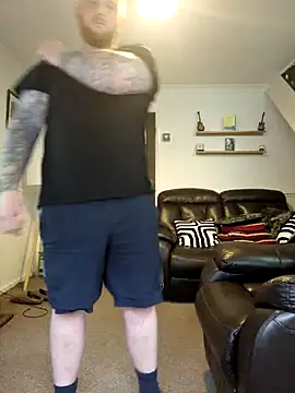 iang6348 online show from October 18, 3:06 pm