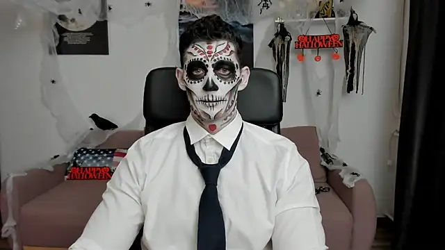 BrutusK08 online show from October 30, 9:16 pm