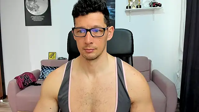 BrutusK08 online show from March 13, 8:22 am