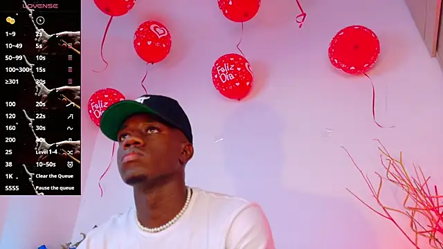 Snapshot of mike_wallace chatting on March 9, 12:00 am mike wallace online show from March 9, 12:00 am