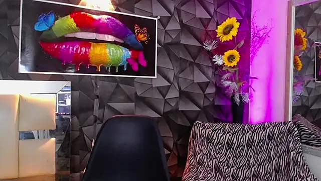 Snapshot of Harry_jhonsson chatting on January 18, 5:47 am Harry jhonsson online show from January 18, 5:47 am