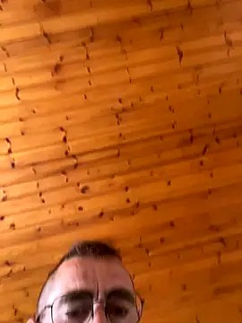 Snapshot of Sunsyyyy chatting on October 20, 11:14 am Sunsyyyy online show from October 20, 11:14 am