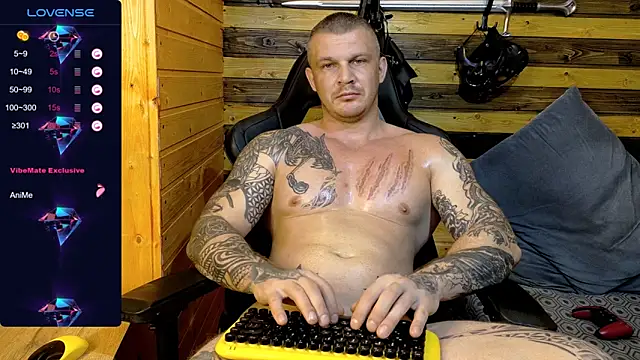 MrrKray online show from October 15, 6:26 pm