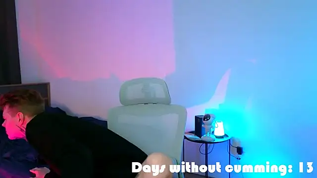 DENIS HERE online show from February 8, 4:44 pm