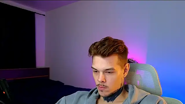 DENIS HERE online show from February 15, 6:27 pm