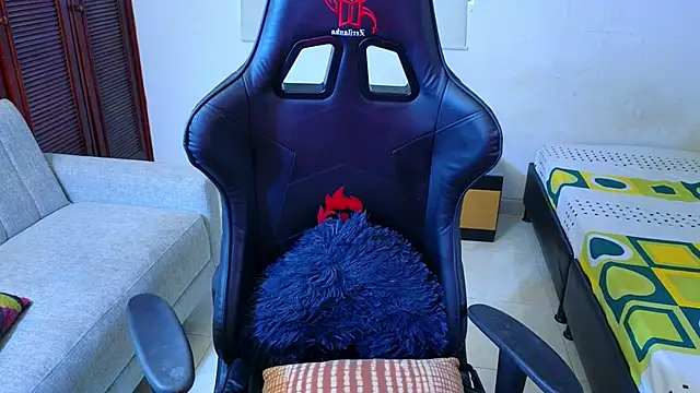 carl dixon online show from November 8, 8:01 pm