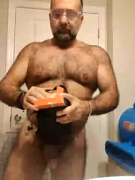 Snapshot of chainjulious chatting on December 4, 7:34 pm chainjulious online show from December 4, 7:34 pm