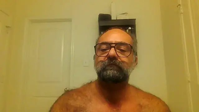 chainjulious online show from July 1, 1:01 pm