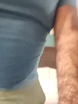 Snapshot of chainjulious chatting on February 19, 1:08 am chainjulious online show from February 19, 1:08 am