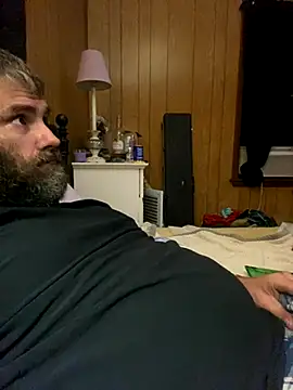 Snapshot of bigJohnson223 chatting on September 13, 10:05 am bigJohnson223 online show from September 13, 10:05 am