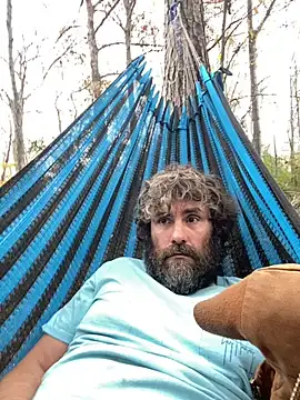 Snapshot of bigJohnson223 chatting on December 14, 8:40 pm bigJohnson223 online show from December 14, 8:40 pm