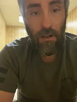 Snapshot of bigJohnson223 chatting on March 18, 8:59 pm bigJohnson223 online show from March 18, 8:59 pm