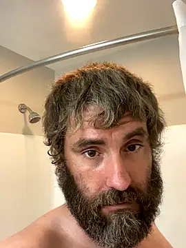 Snapshot of bigJohnson223 chatting on October 21, 2:58 am bigJohnson223 online show from October 21, 2:58 am