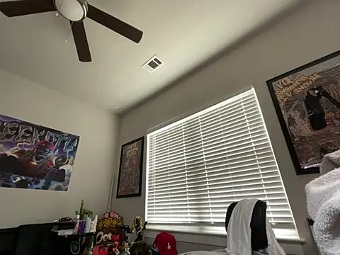 4EVAGLACIERS online show from April 29, 1:49 pm