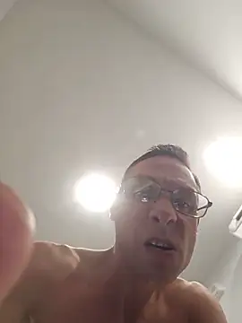 Iliketocooksquirt25 online show from May 23, 4:40 am