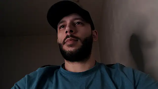 henryaxe online show from April 10, 11:17 am