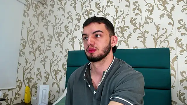 Michael magno online show from December 3, 10:26 am