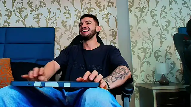 Michael magno online show from May 20, 2:12 pm