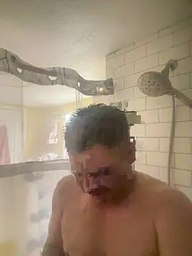 111pervertido online show from April 1, 4:25 am