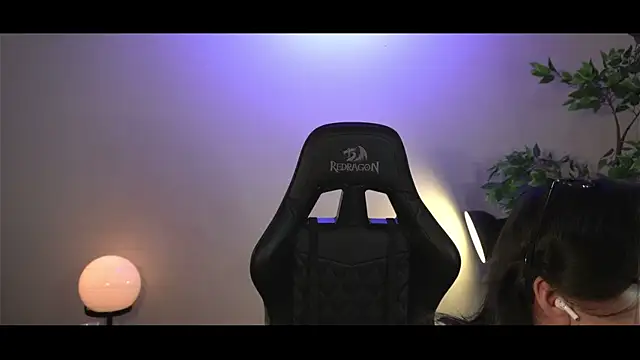 SrLuis18 online show from January 22, 8:28 pm