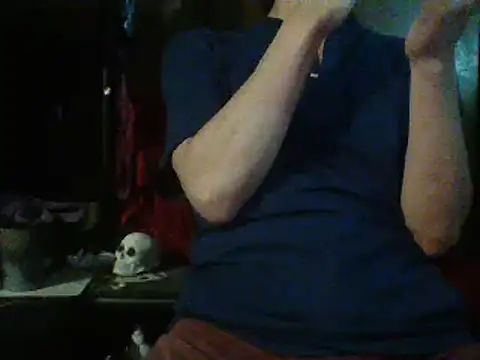 mrdemoncrowly online show from December 10, 4:34 am