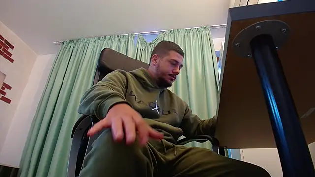 Snapshot of JoshKnights chatting on September 17, 5:30 am JoshKnights online show from September 17, 5:30 am