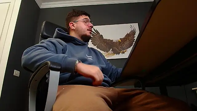 Snapshot of JoshKnights chatting on January 14, 5:19 am JoshKnights online show from January 14, 5:19 am