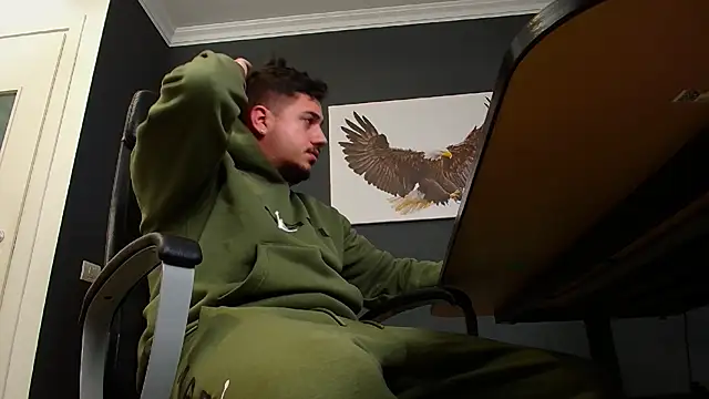 Snapshot of JoshKnights chatting on December 18, 5:48 am JoshKnights online show from December 18, 5:48 am