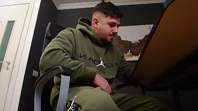 Snapshot of JoshKnights chatting on January 26, 5:56 am JoshKnights online show from January 26, 5:56 am