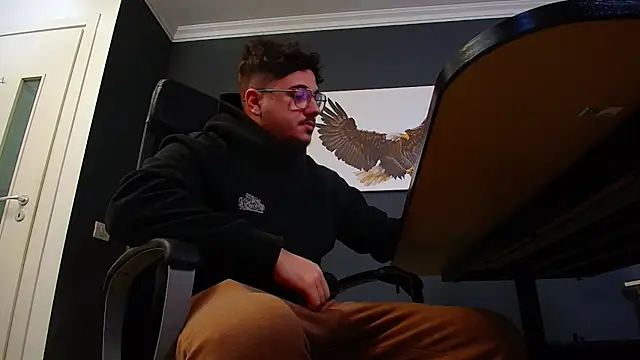 Snapshot of JoshKnights chatting on February 28, 5:37 am JoshKnights online show from February 28, 5:37 am