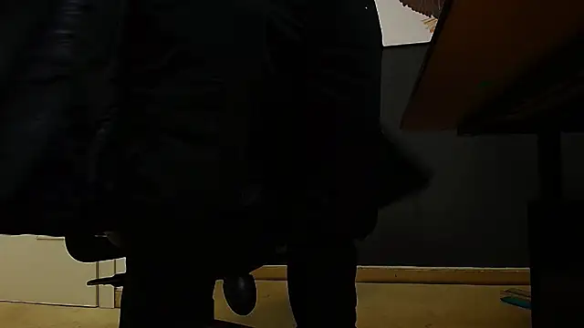 Snapshot of JoshKnights chatting on January 19, 5:37 am JoshKnights online show from January 19, 5:37 am